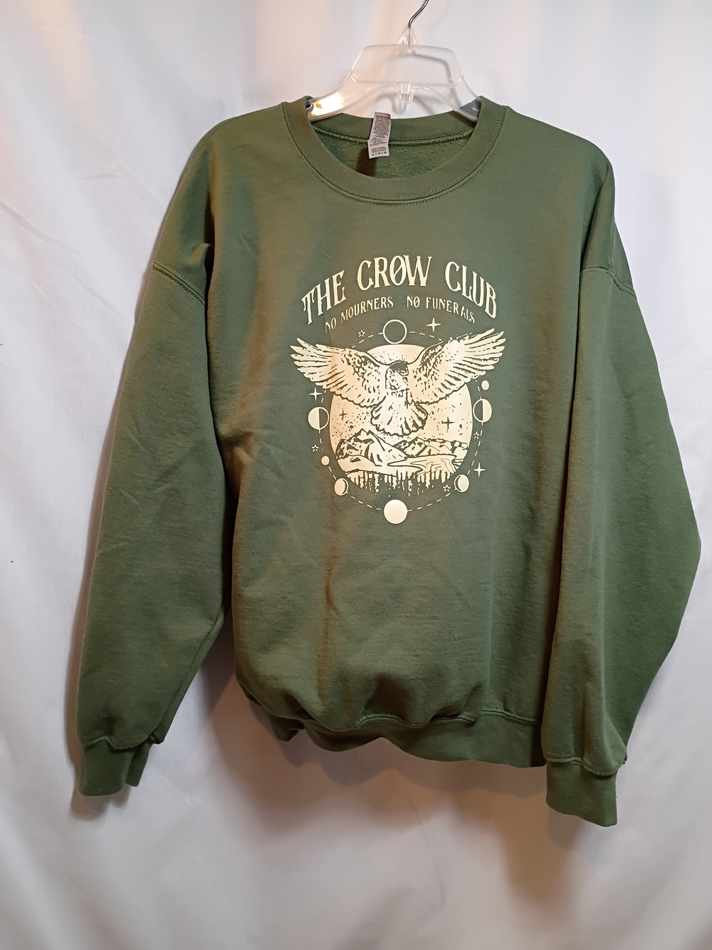Gildan Olive Green Crewneck Sweatshirt with Cream 'The Crow Club' Graphic